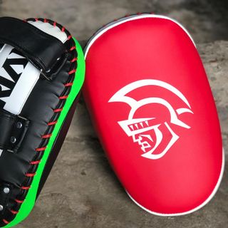 Đỡ cong PRETORIAN 20x40 hàng cao cấp