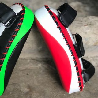 Đỡ cong PRETORIAN 20x40 hàng cao cấp