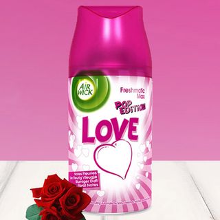 Bình xịt tinh dầu thiên nhiên Air Wick Love 250ml QT00252 - hương hoa hồng giá sỉ