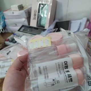 Chiết mỹ phẩm mini
