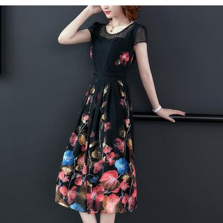 Đầm xòe in hoa 3D phối ren cao cấp