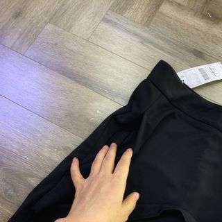 Chân váy A có lót quần