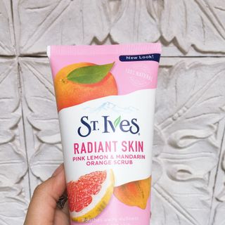 Sữa rửa mặt ST 01