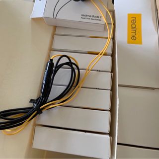 Tai Realme mới