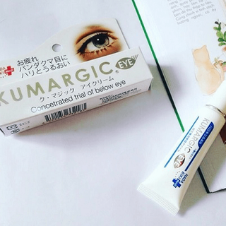 Kem Dưỡng Mắt Kumargic Concentrated Trial Of Below Eye 20g