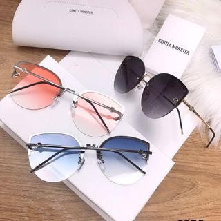 MAT KINH NU 8075