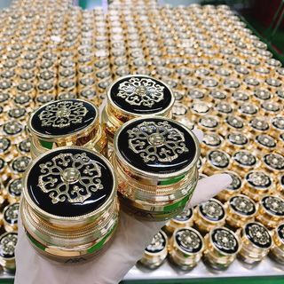 Kem dưỡng da DNA cá hồi