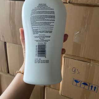 SỮA TẮM DÊ WHITE CARE 9x