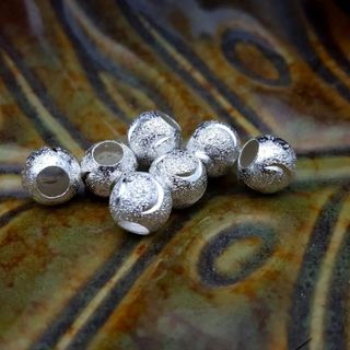 Hạt xõ chuỗi màu bạc