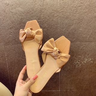 Dép bệt nơ