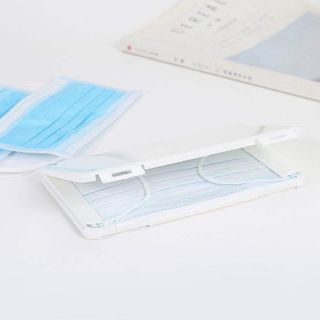 Hộp Đựng Khẩu Trang Tiện Lợi
