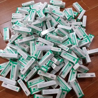 Acnetin A 0.025% kem đẩy mụn ẩn Retin A Thái mới tretinoin 0.025