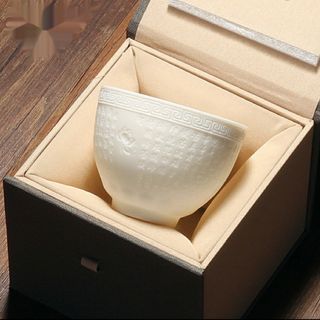 Hộp đựng quà bằng gỗ có lót mút