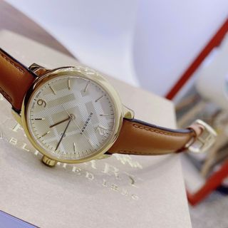 Đồng hồ nữ BURRBERI THE CLASSIC ROUND #BU10101