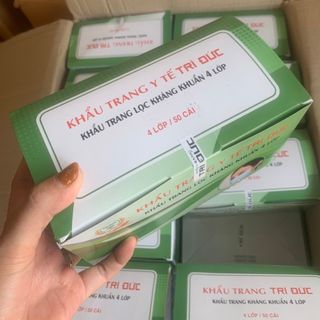 Khẩu trang y tế 4 lớp Trí Đức