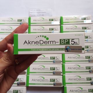 Aknederm BP5% kem trị mụn mủ, mụn bọc sưng viêm Thái