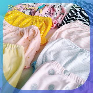 Quần chip phồng bé gái