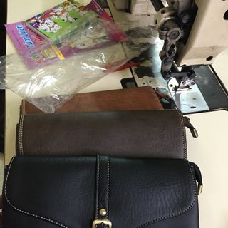 Túi đeo chéo cá tính