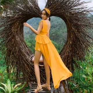 ĐẦM XÒE KÈM TUBAN