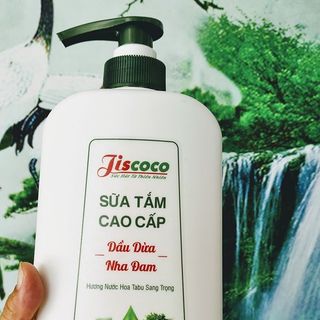 Sữa tắm dịu nhẹ cao cấp nha đam - dầu dừa - khổ qua, dùng cho cả em bé
