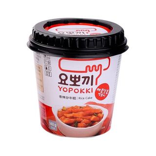 Bánh gạo Topokki vị cay ngọt Yopokki Hộp 140g