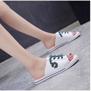 Dép cột dây