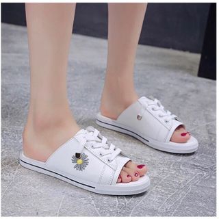 Dép cột dây