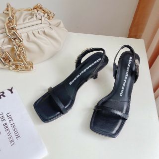 Mgiqy đàn cao cấp