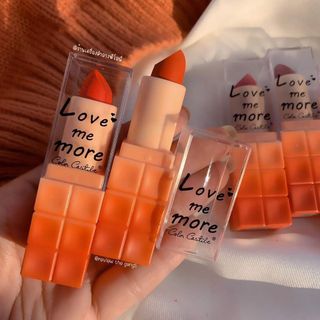 SET 6 CÂY SON SÁP LOVE ME MORE