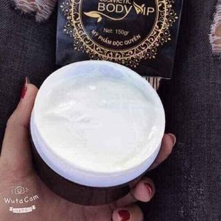 Kem body vip