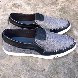 Giày vãi nam 010