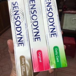 Kem đánh răng sensodyne