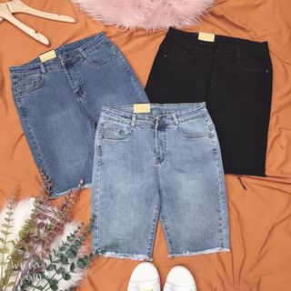 Quần jeans lửng size đại