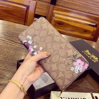 Ví hoa nữ giá rẻ