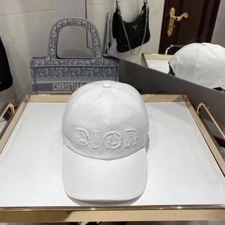 Mũ siêu cấp