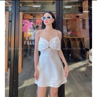 Kính gọng trắng Mizini siêu sống ảo