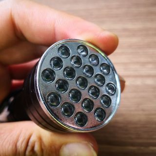 Đèn UV 21 Bóng Led Soi Tiền, Sấy Keo UV - UV21