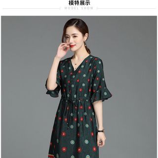 ĐẦM XOÈ HOẠ TIẾT BÔNG CHÂN - DT1312