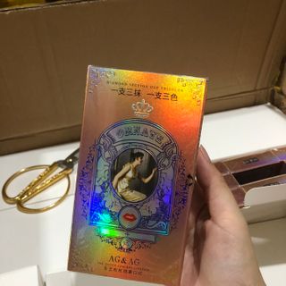 Son nữ hoàng 3 màu