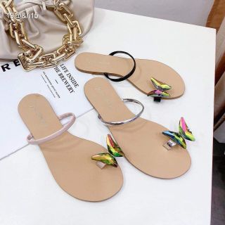 dép xỏ khoá bướm