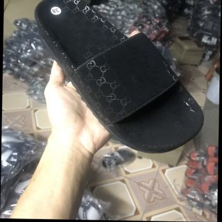 Dép lê nam các mẫu hàng trẻ đẹp đang hót