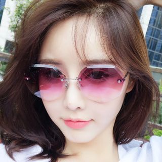 Kính nữ lục giác