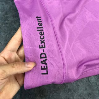 ÁO THỂ THAO NỮ THUN XƯỢC XỊN