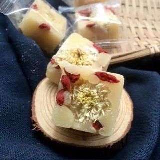 Trà Hoa Cúc Kỷ Tử Đường Phèn