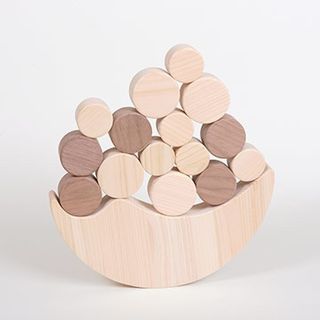 Cân bằng mặt trăng ( gỗ thông )