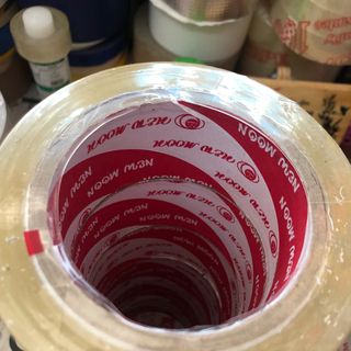 Băng keo dán thùng giấy