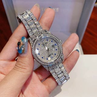 Đồng Hôg Davena Authentic Tròn Khảm Đá