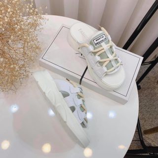 Dép nữ cột dây