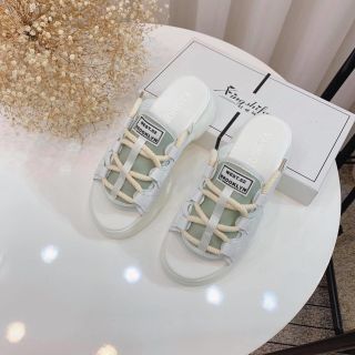 Dép nữ cột dây