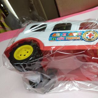 Xe đồ chơi mẫu y hình